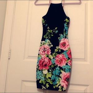 tight party dress !!!!GETT IT NOWWW!!!! ON SALE!!!